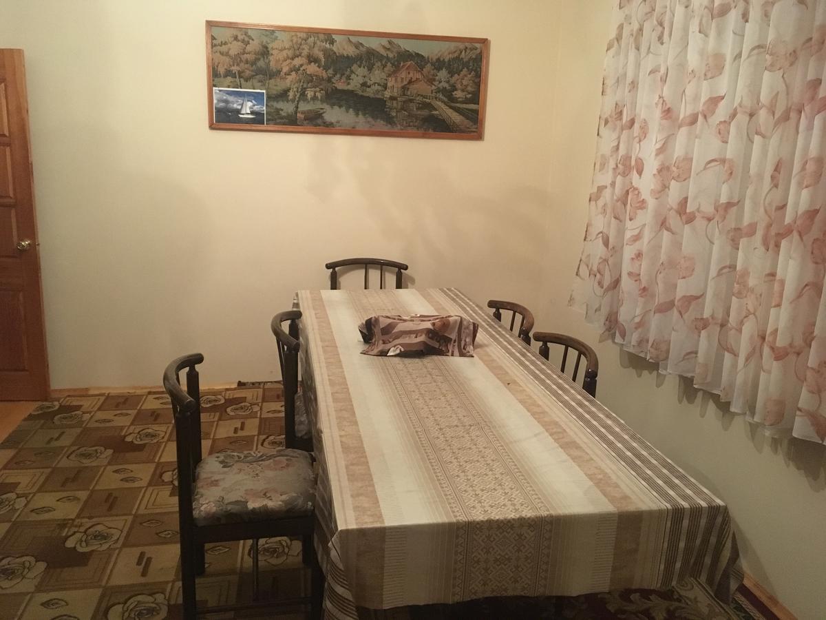 Homestay On Akademika Sakharova Suchumi Zewnętrze zdjęcie